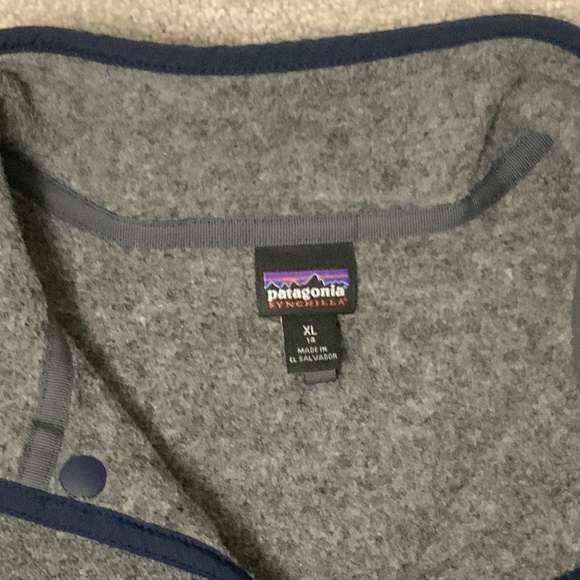 Boys Patagonia fleece - Picture 2 of 2
